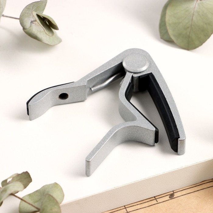 Каподастр для гитары Music Life, серебристый Каподастр для гитары Music Life, серебристый