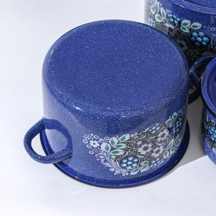 Набор эмалированных кастрюль «Голубика», 3 предмета: 1,5 л, 2,9 л, 4,5 л Набор эмалированных кастрюль «Голубика», 3 предмета: 1,5 л, 2,9 л, 4,5 л