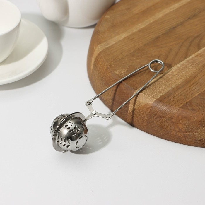 Ситечко для чая Доляна «Ёлочка», 16,5 см, цвет серебристый Ситечко для чая Доляна «Ёлочка», 16,5 см, цвет серебристый