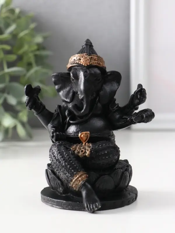 Фигура «Ганеш на лотосе», 10.5×9×8 см, чёрная