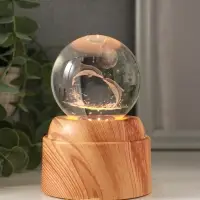Сувенир стекло свет "Шар. Дельфины под луной" 6хLED шар d=6 см, крутится, USB 7х7х10 см Сувенир стекло свет "Шар. Дельфины под луной" 6хLED шар d=6 см, крутится, USB 7х7х10 см