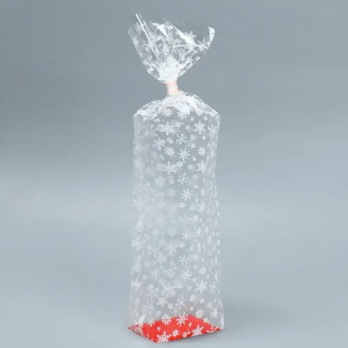 Пакет подарочный новогодний с жёстким дном «Снежинки», 6 х 8 х 30 см Пакет подарочный новогодний с жёстким дном «Снежинки», 6 х 8 х 30 см