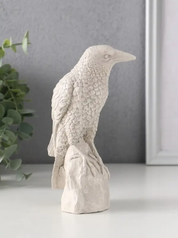 Фигура «Ворон на камне», 15.5×5.5×10 см, серая