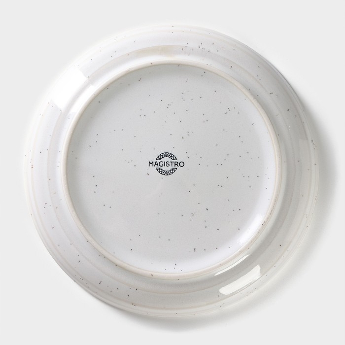 Тарелка фарфоровая десертная Magistro Urban, d=17 см, цвет белый в крапинку Тарелка фарфоровая десертная Magistro Urban, d=17 см, цвет белый в крапинку