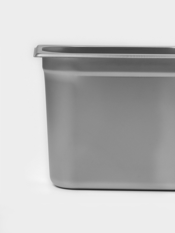 Гастроемкость 1/4x200 мм, 265*162*200 мм, толщина 0,8 мм Гастроемкость 1/4x200 мм, 265*162*200 мм, толщина 0,8 мм