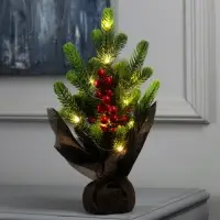 Фигура светодиодная &laquo;Ель и ягоды&raquo; 34&times;18&times;18 см, 10 LED, батарейки AG13&times;3 (в комплекте), свечение тёплое белое