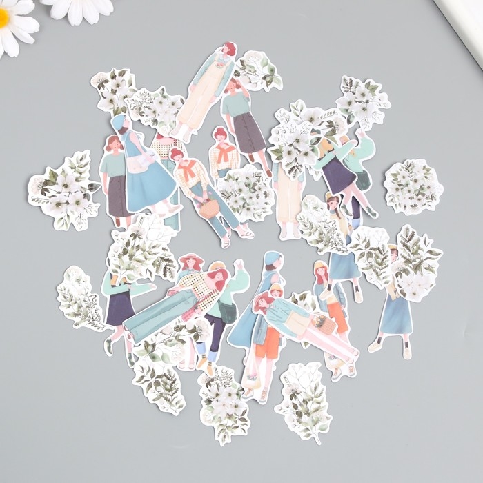 Наклейки для творчества Наклейки для творчества "Девушки и цветы. Белое настроение" 4х8 см н-р 40 шт 0,5х12х8 см