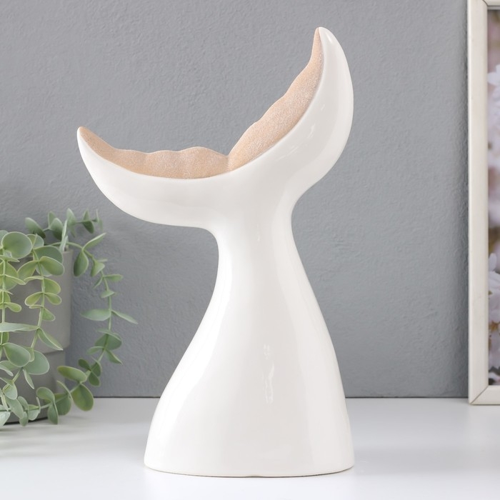 Сувенир керамика  Сувенир керамика "Хвост кита" песочно-белый 19,4х9,2х29 см