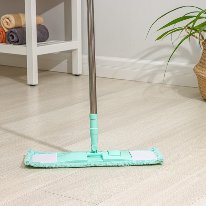 Швабра для мытья пола плоская Доляна, насадка из микрофибры 40×10 см, телескопическая стальная ручка 68(122) см