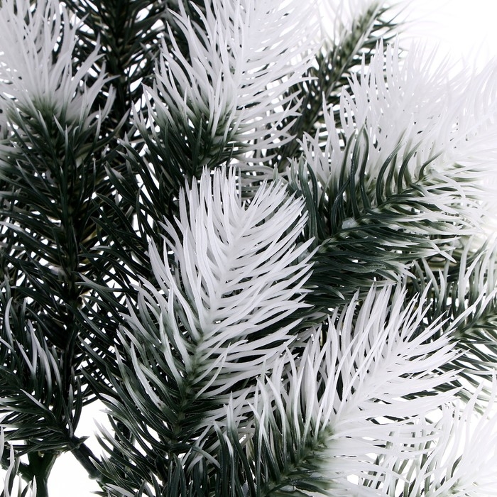 Декор «Ветвь серебристой ели» Декор «Ветвь серебристой ели»