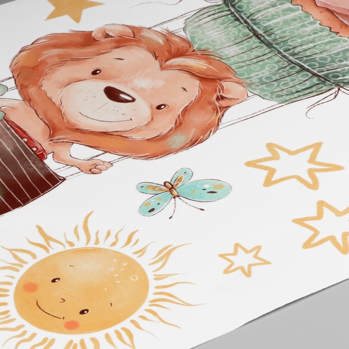 Наклейка пластик интерьерная цветная Наклейка пластик интерьерная цветная "Львёнок с капкейком в облаках" 40х60 см