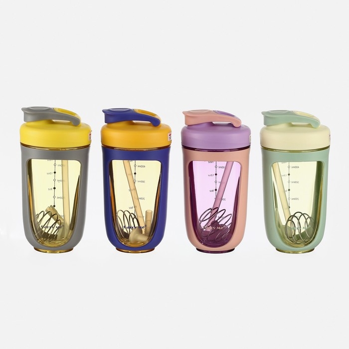 Шейкер, 550 мл, с трубочкой, 18.5 х 9 см, микс Шейкер, 550 мл, с трубочкой, 18.5 х 9 см, микс