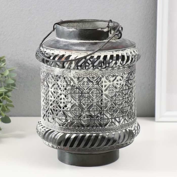 Подсвечник металл на 1 свечу Подсвечник металл на 1 свечу "Узоры" d=5 см 16,5х16,5х22 см