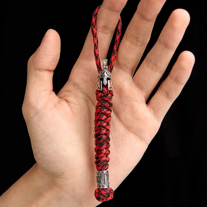 Брелок - темляк для ножа  Брелок - темляк для ножа "Спартанец" из паракорда, красный, бусина - серебро, 15 см