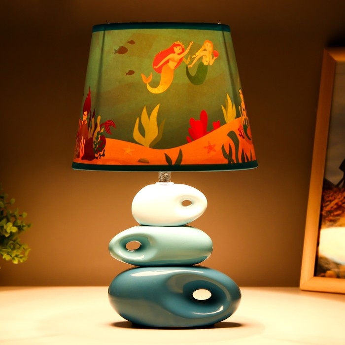 Настольная лампа  Настольная лампа "Русалки" Е14 15Вт 25х25х38 см RISALUX