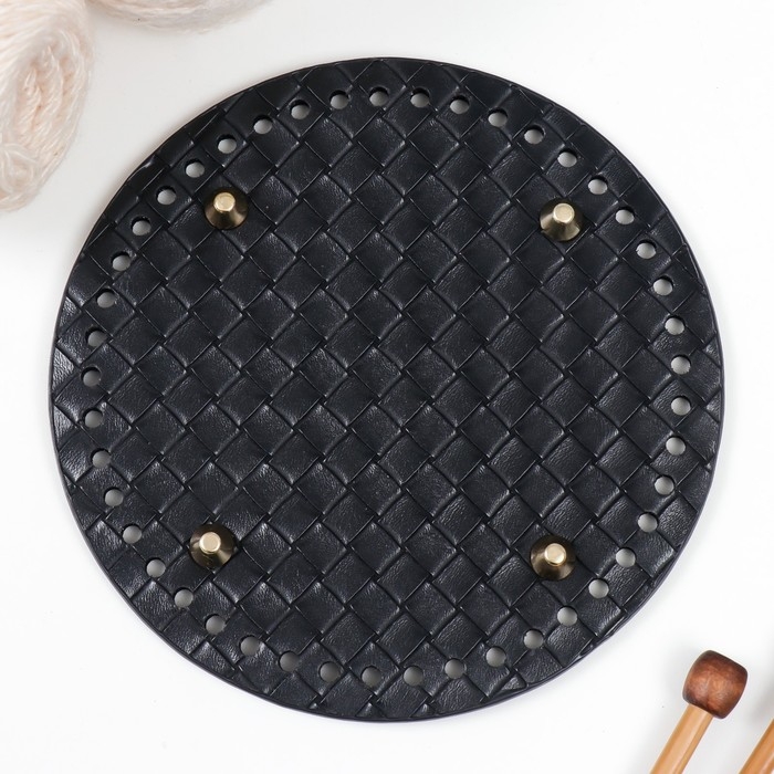 Основа для вязаных изделий кожзам Основа для вязаных изделий кожзам "Круглая плетёнка" чёрный 15х15 см