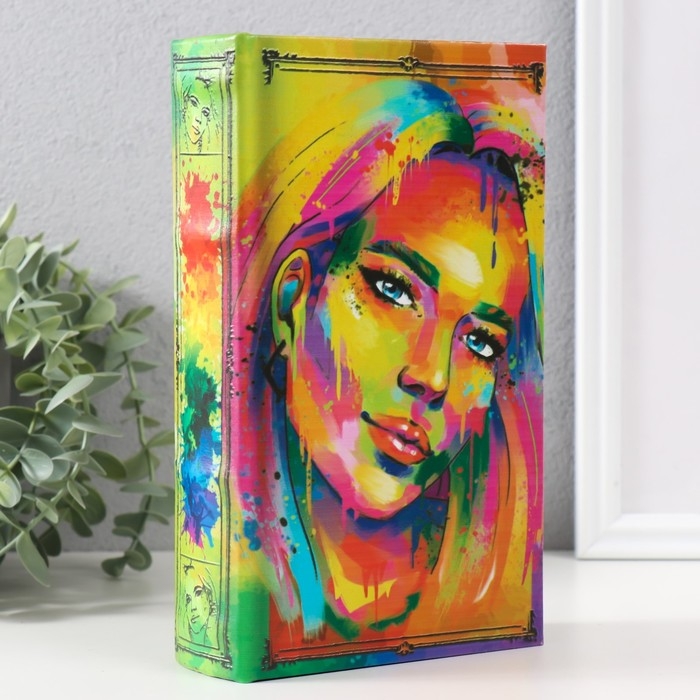 Сейф-книга дерево кожзам Сейф-книга дерево кожзам "Портрет девушки. Пятна краски" тиснение 21х13х5 см