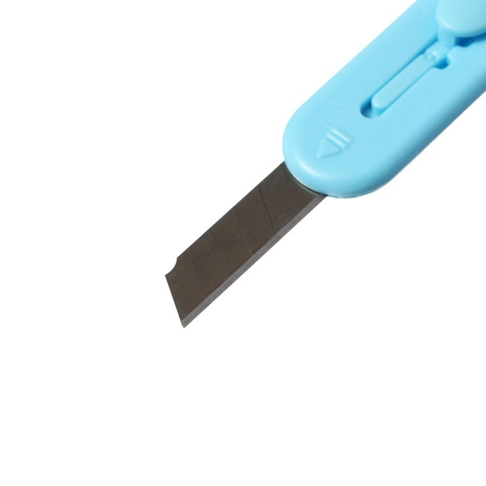 Нож канцелярский 9мм Kuromi, пластиковый корпус, в пакете с европодвесом Нож канцелярский 9мм Kuromi, пластиковый корпус, в пакете с европодвесом