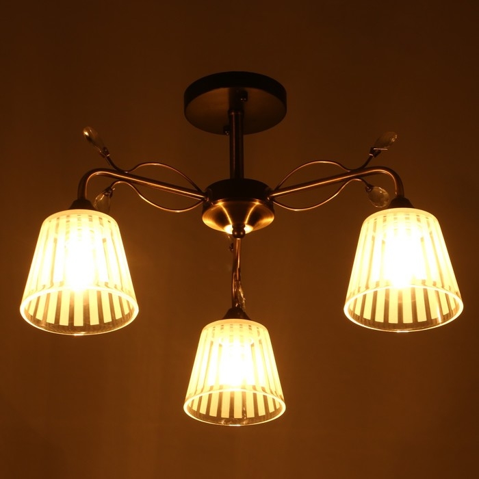 Люстра Люстра "Шарлин" 3хЕ27 40Вт черный-латунь 49х49х29 см BayerLux