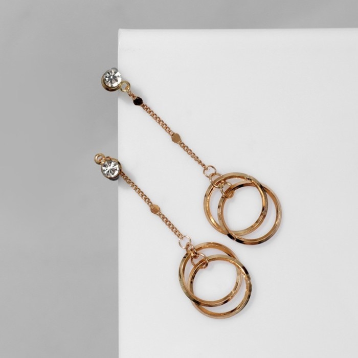 Серьги висячие «Цепь» с кругом, цвет белый в золоте, 5,5 см Серьги висячие «Цепь» с кругом, цвет белый в золоте, 5,5 см