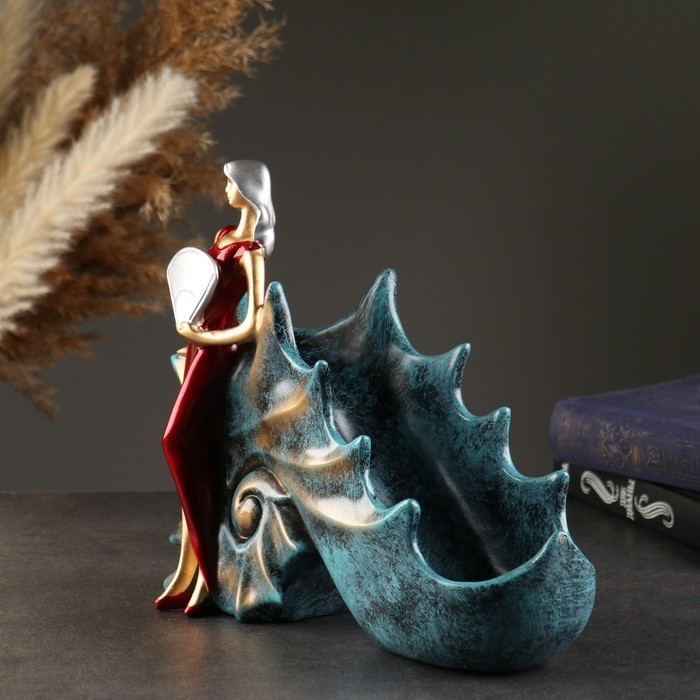 Подставка для бутылки  Подставка для бутылки "Девушка в ракушке" 30*23см