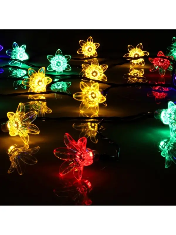 Гирлянда &laquo;Нить&raquo;, 4.5 м, уличная, с насадками &laquo;Цветок&raquo;, IP44, 30 LED, 2 режима, солнечная батарея, тёмная нить, свечение мульти