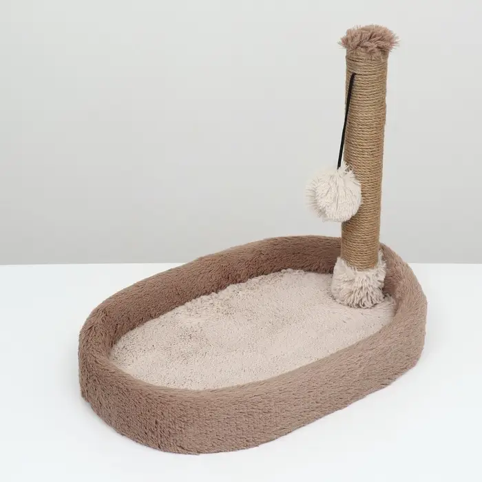 Лежанка с когтеточкой &laquo;Пижон&raquo;, овальная, 55&times;36&times;47 см, пушистый мех, джут, коричневая