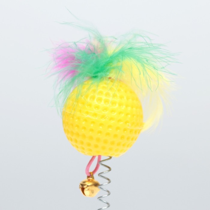 Дразнилка  Дразнилка "Рифлёный шар с перьями на присоске", шар 3,8 см, жёлтый