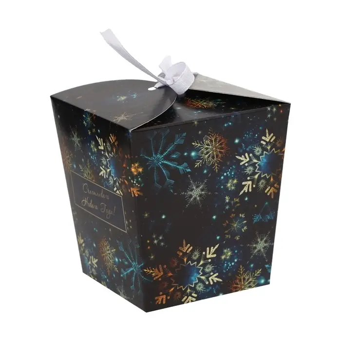 Бонбоньерка, новогодняя подарочная упаковка «Снежинки в темноте», 7.5×8×7.5 см Бонбоньерка, новогодняя подарочная упаковка «Снежинки в темноте», 7.5×8×7.5 см