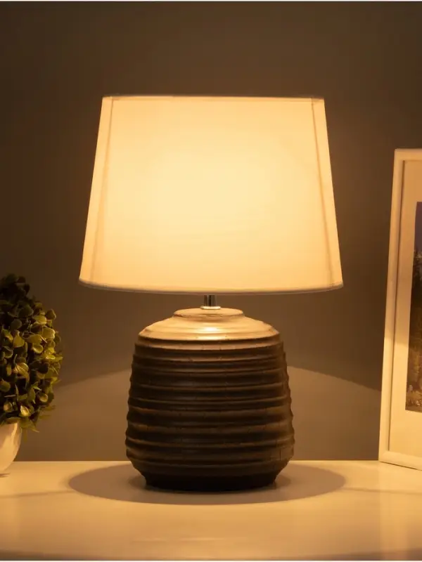 Лампа настольная RISALUX &laquo;Жосефина&raquo;, 15 Вт, Е14, серебристая, 25&times;25&times;36 см