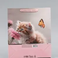 Пакет подарочный вертикальный &laquo;Котик и цветок&raquo;, 22&times;22&times;11 см