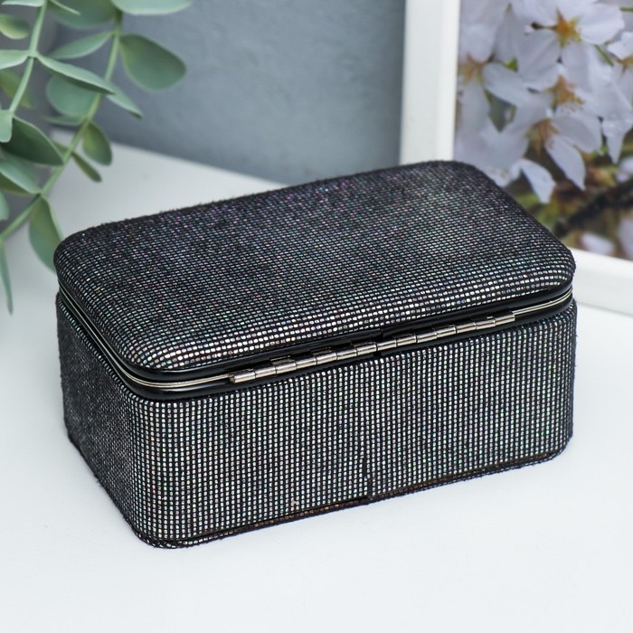 Шкатулка кожзам для украшений  Шкатулка кожзам для украшений "Мелкие квадратики. Чёрное серебро" 6х7х12 см