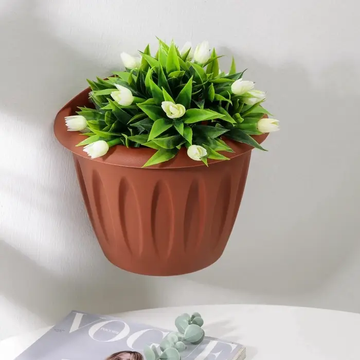 Кашпо для цветов настенное Martika &laquo;Фелиция&raquo;, 3.4 л, d=24 см, пластик, коричневое