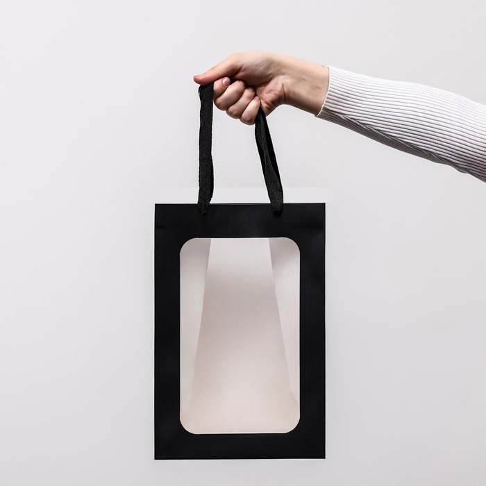 Пакет подарочный, с окном, 30 х 20 х 16 см, черный Пакет подарочный, с окном, 30 х 20 х 16 см, черный