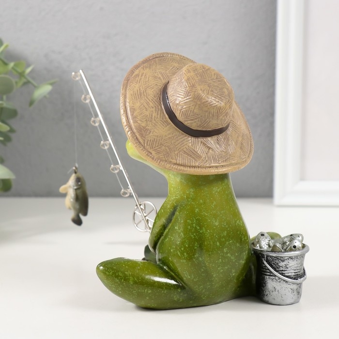 Сувенир полистоун лак Сувенир полистоун лак "Лягушонок-рыбачок" 15,5х11,8х13,8 см
