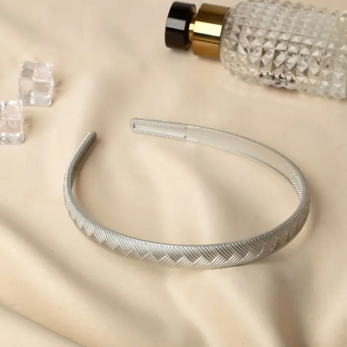 Ободок для волос «Фелиция», коса, 1.1 см, серебро золото Ободок для волос «Фелиция», коса, 1.1 см, серебро золото