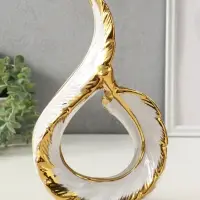 Сувенир керамика "Изогнутое пёрышко" белый с золотом 9х17,5х29,5 см