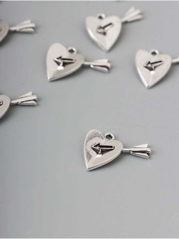 Декор для творчества металл Декор для творчества металл "Сердце со стрелой" серебро набор 10 шт 1,8х2х0,2 см