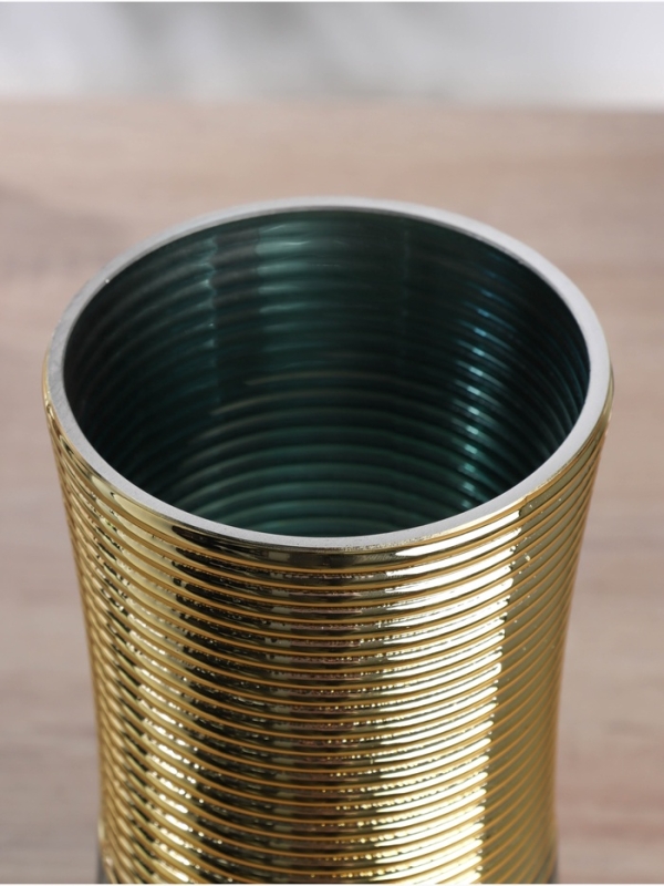 Ваза стекло настольная  Ваза стекло настольная "Кэли стиль" талия, 24х11 см, зелёный