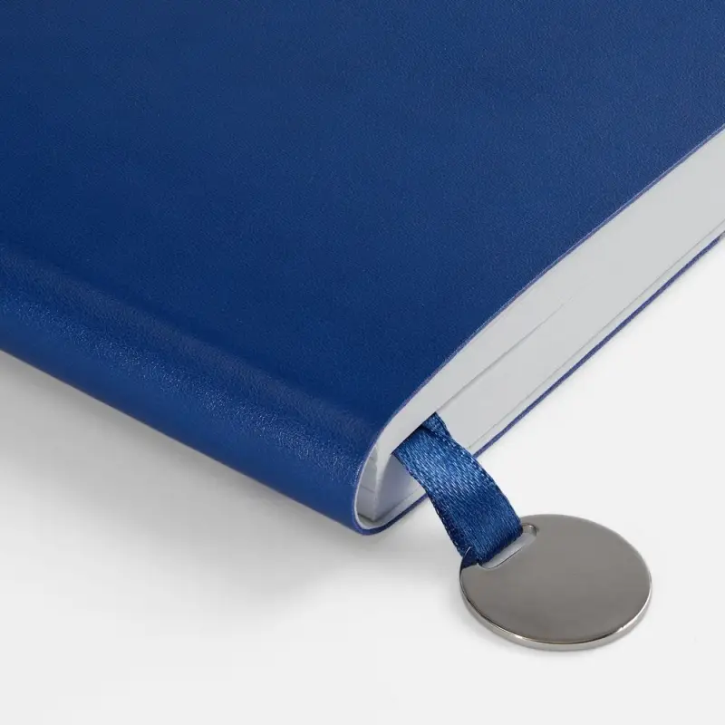 Ежедневник Waltz, недатированный, синий Ежедневник Waltz, недатированный, синий