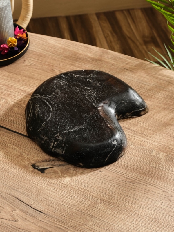 Тарелка Тарелка "Ракушка" дерево Джати, 26х23х3 см, цв. тёмно-коричневый