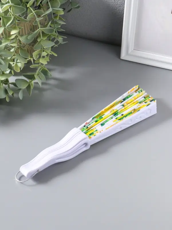 Веер складной &laquo;Цветение лимонов&raquo;, 22.5 см