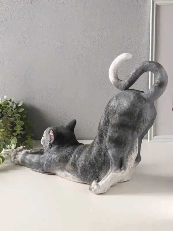 Копилка полистоун "Кот потягивается" 33х36 см