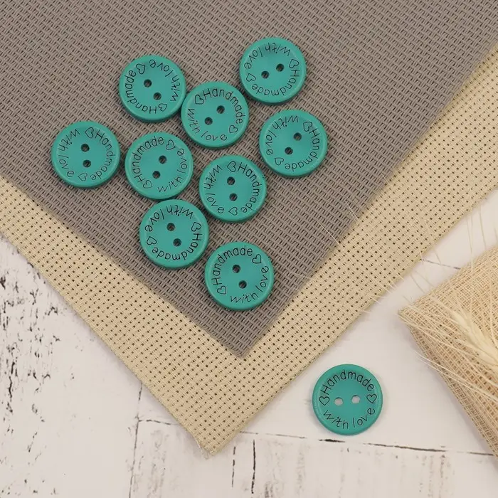 Набор нашивок из дерева «Hand made with love», 2 × 2 см, 10 шт, цвет бирюзовый Набор нашивок из дерева «Hand made with love», 2 × 2 см, 10 шт, цвет бирюзовый