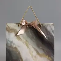 Пакет подарочный "Мрамор" , с бантиком , 35 х 30 х 10 см