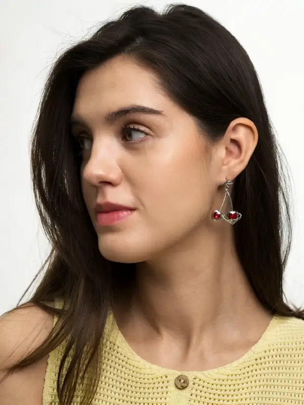 Серьги &laquo;Сердечная вишня&raquo;, красные в серебре