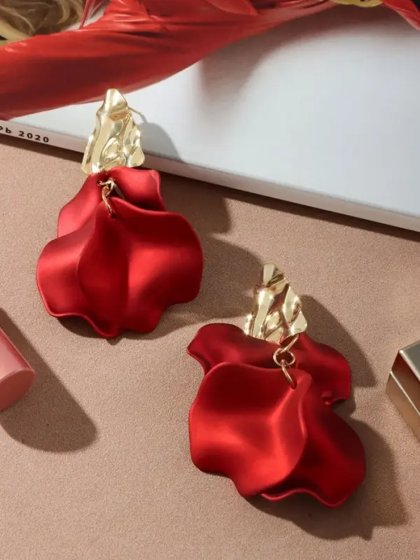 Серьги ассорти &laquo;Ветер&raquo;, мятые треугольники, цвет красно-золотой