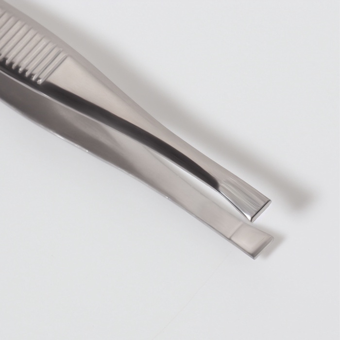 Пинцет «Premium» прямой, узкий, 9 см, на блистере, цвет серебристый