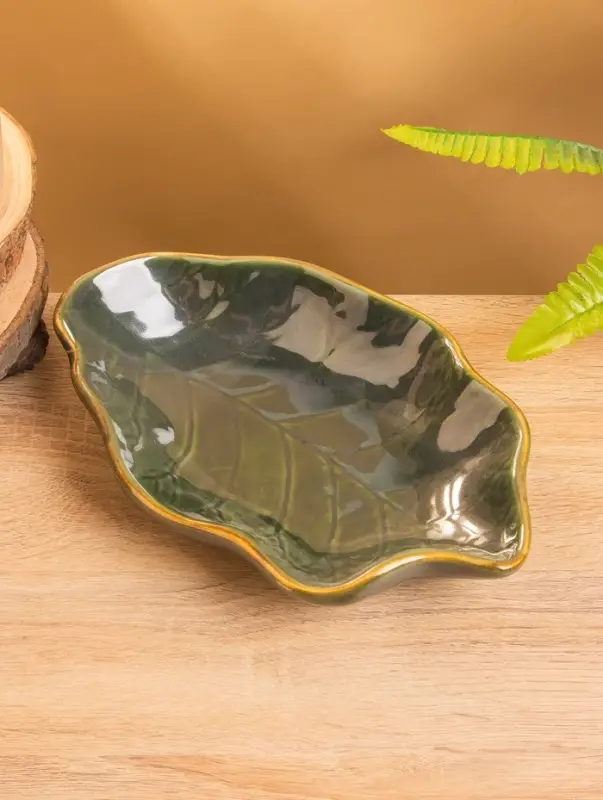 Салатник «Листик», 25×16×5 см, керамика, зелёный