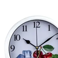 Часы настенные классические &laquo;Эстер&raquo;, плавный ход, d=20 см, циферблат d=17 см